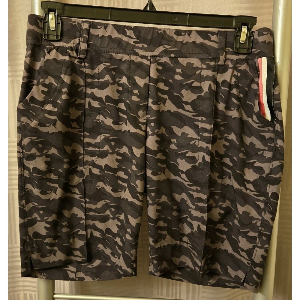 Belyn Key Shorts Women's Small Camouflage Golf Polyester Spandex Stretch Comfort